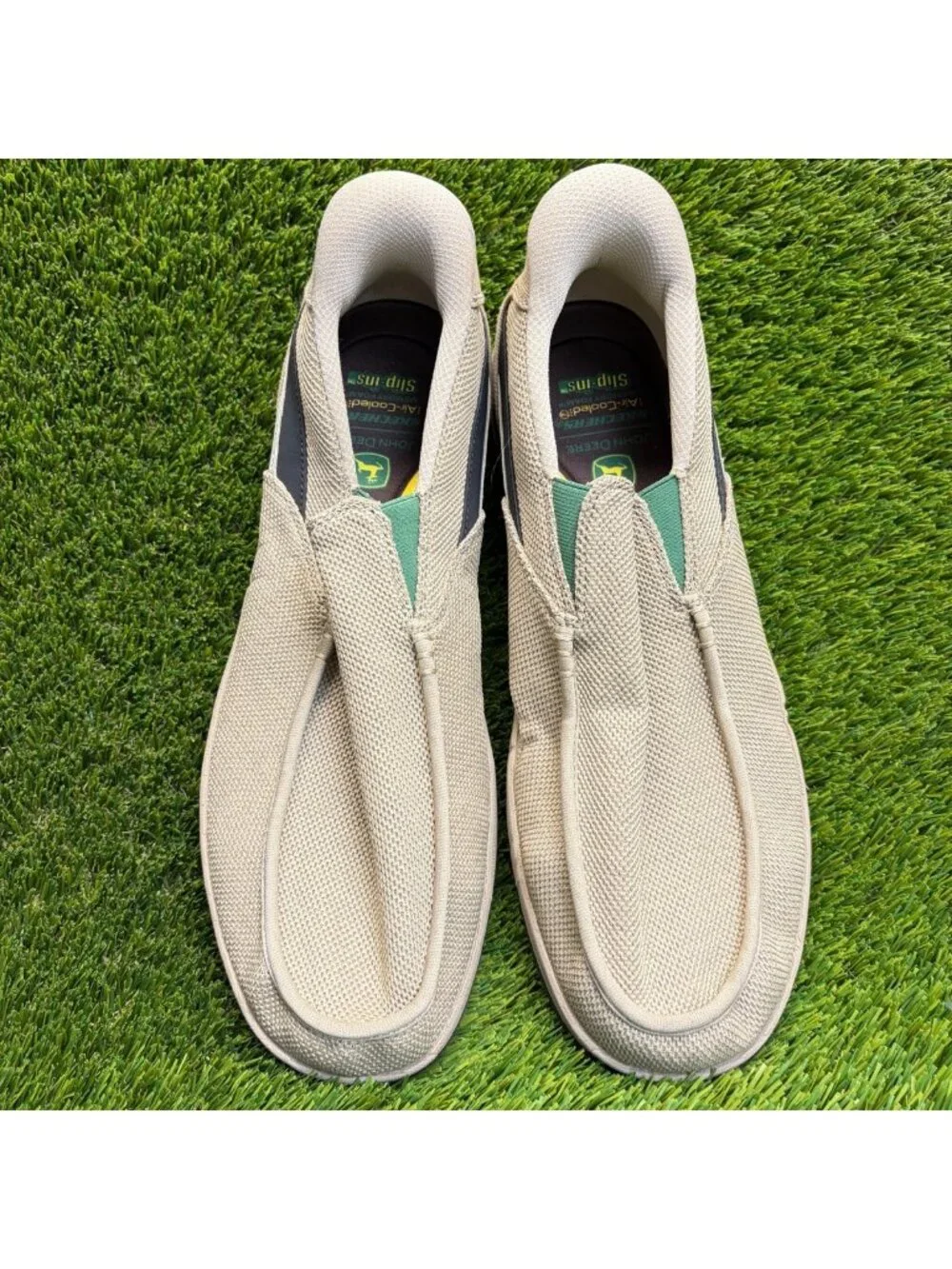 Skechers please review